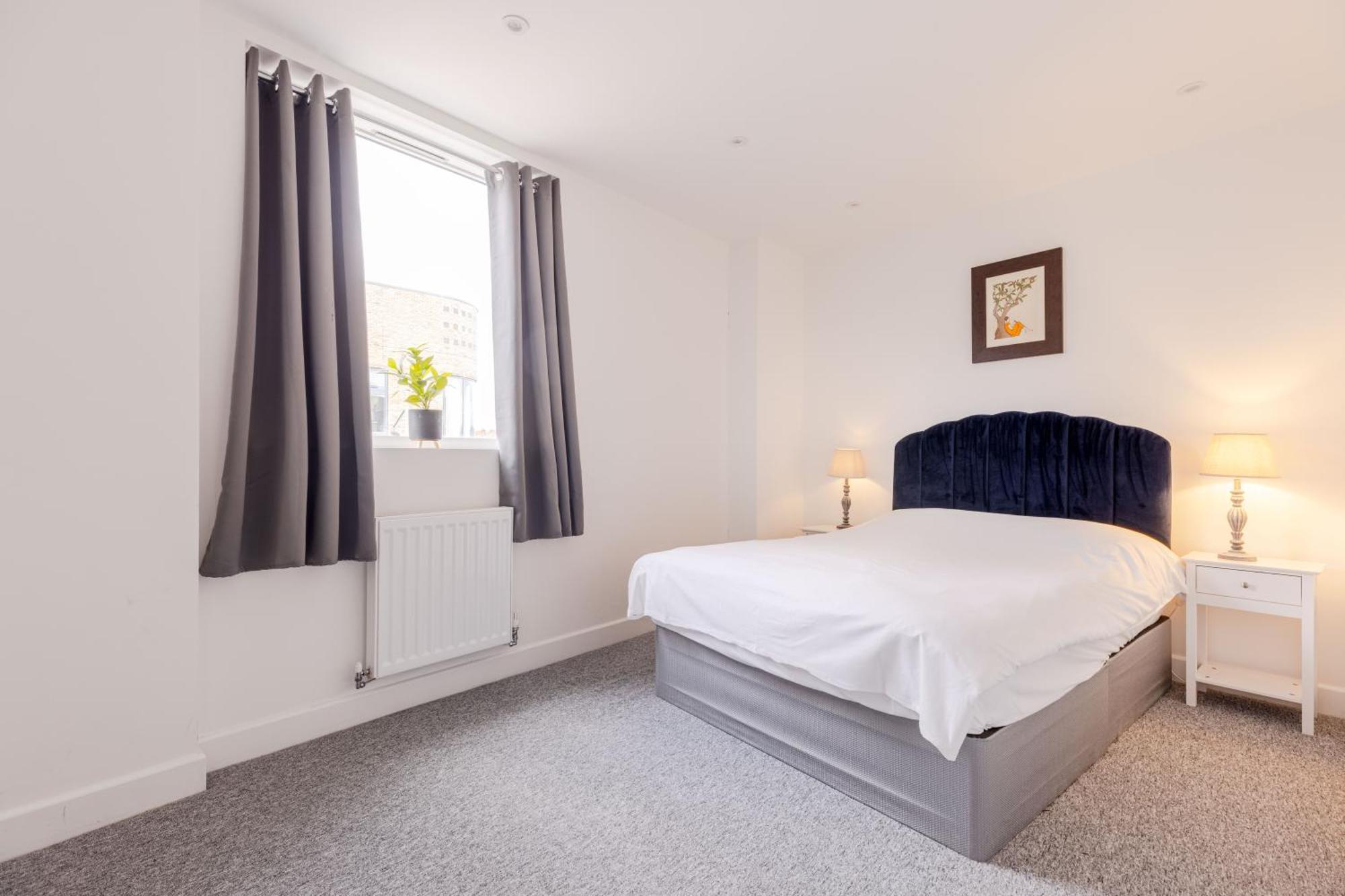 Boutique Vertigo Apartment Central Kingston/London キングストン・アポン・テムズ エクステリア 写真